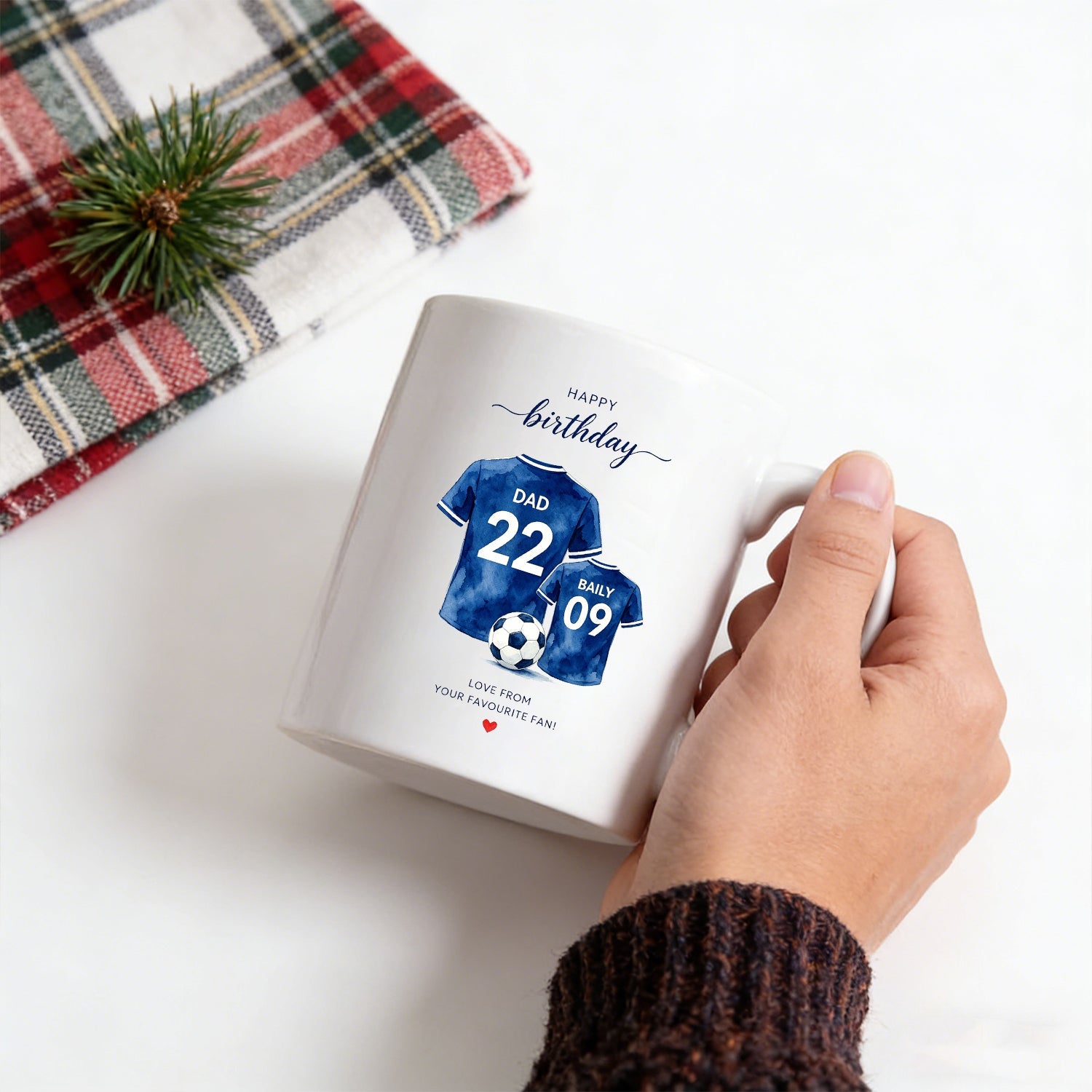 Cheer on your favorite fan with this personalized soccer mug. The durable ceramic design makes it ideal for daily use.
