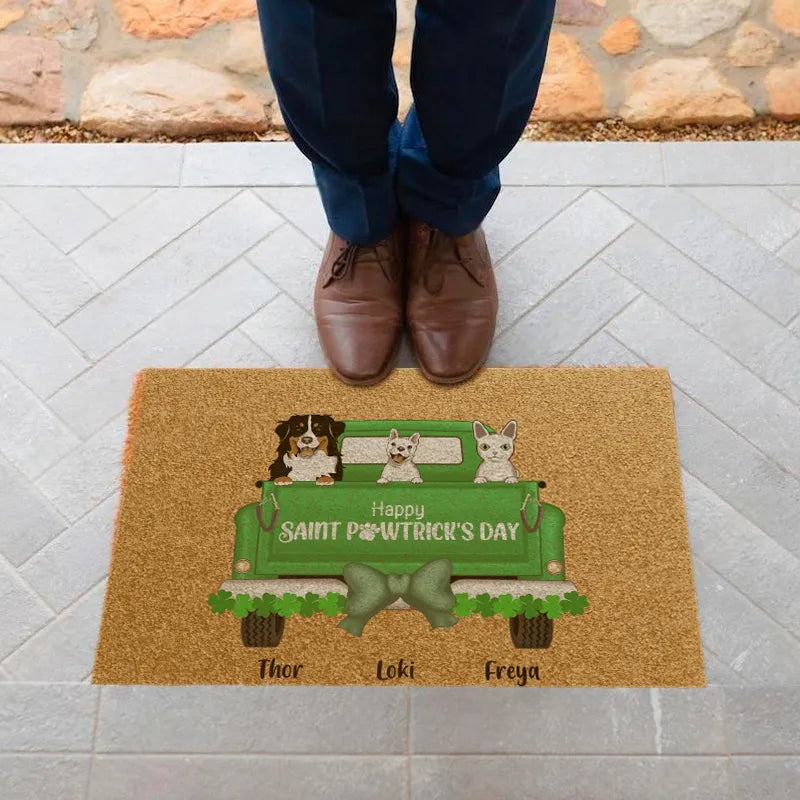 Funny Christmas doormat personalized with pet details - Perfect gift for animal owners